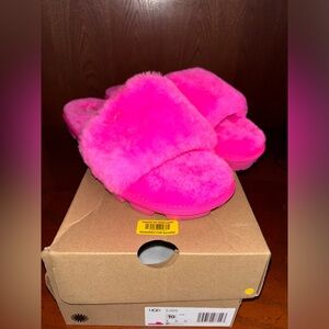 UGG slippers women’s 10